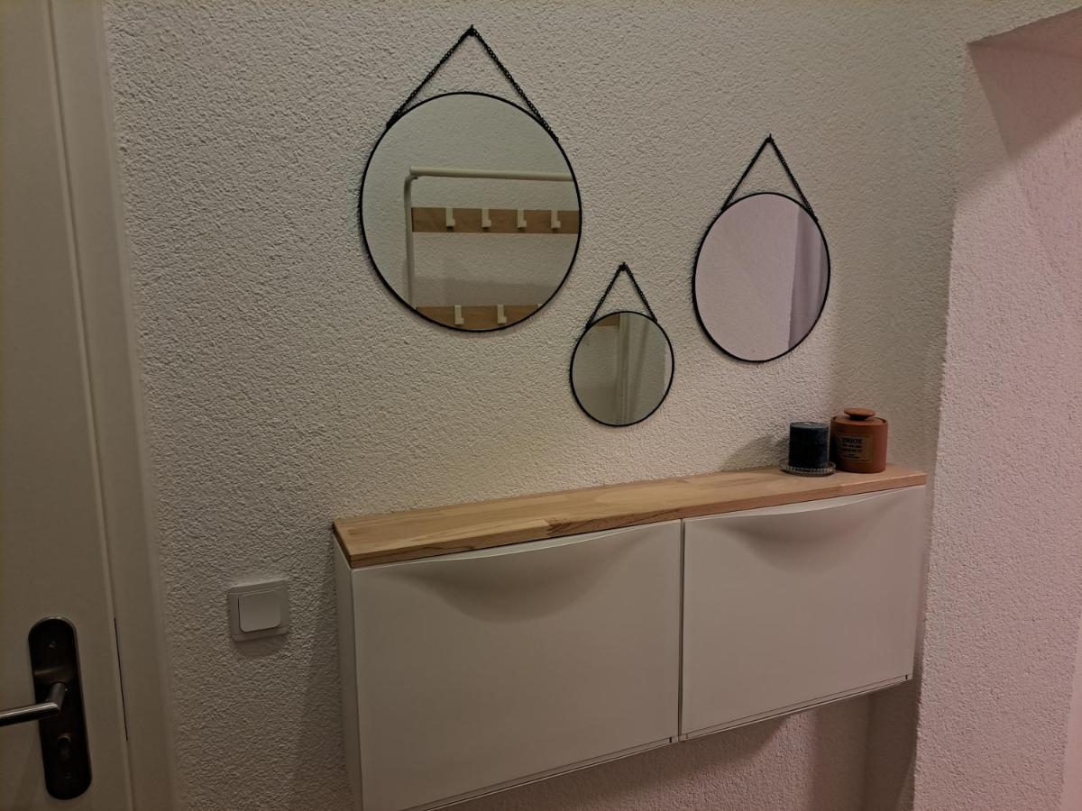 Gemuetliche Wohnung Mit Garten Horn-Bad Meinberg Buitenkant foto